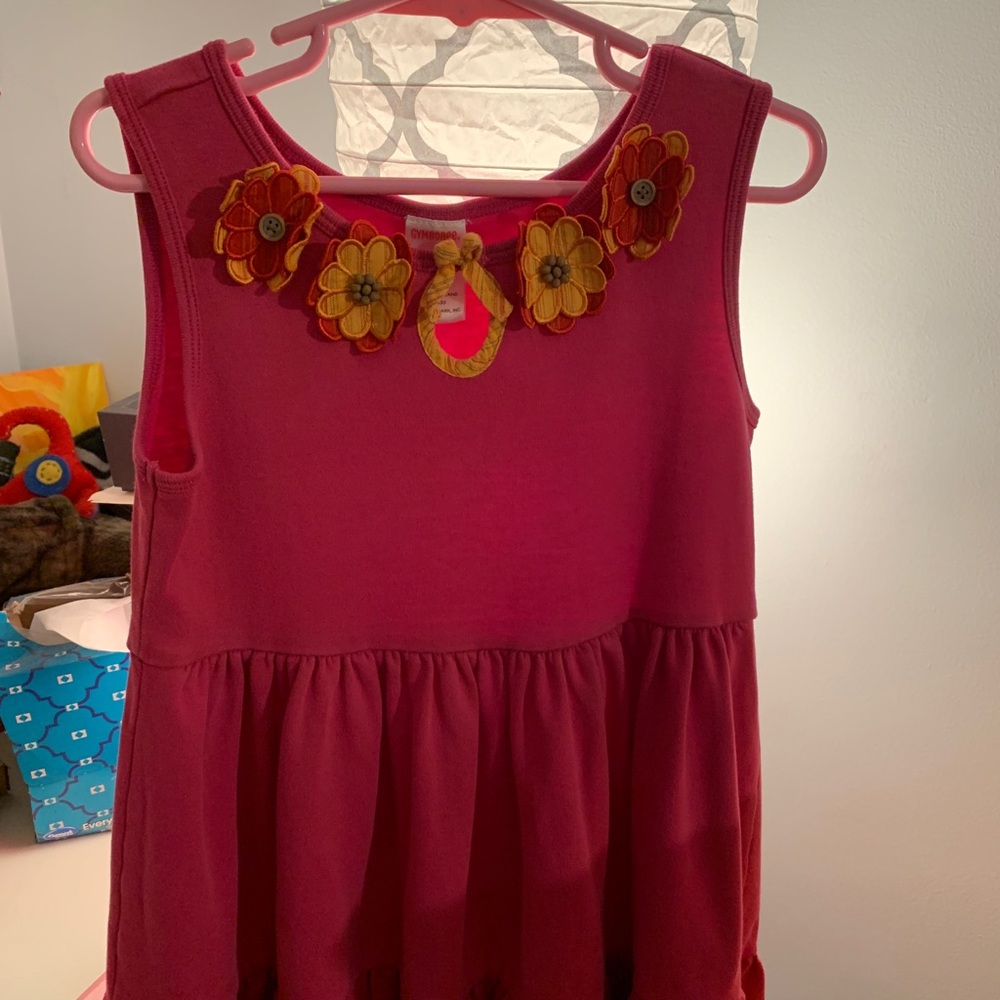 Cotton Gymboree dress with flower detail 🌸🌸